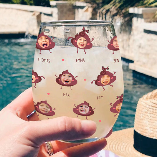 Le petit salaud de maman - Cadeau pour maman, grand-mère, papa, grand-père - Verre à vin entièrement personnalisé