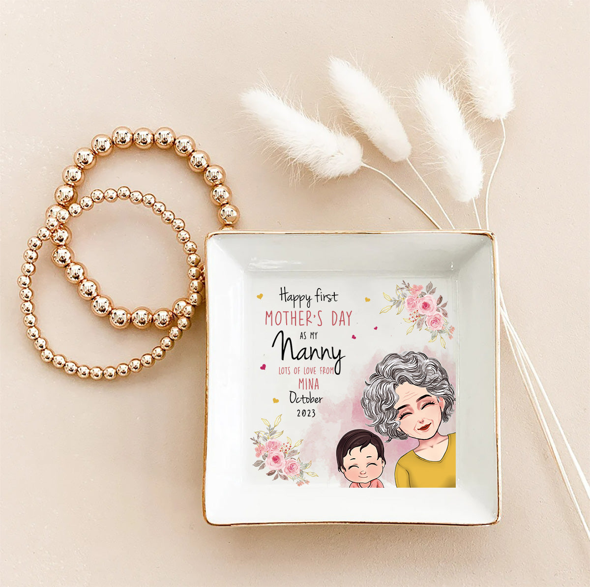 Bonne fête des Mères ! Porte-bijoux personnalisé pour grand-mère.