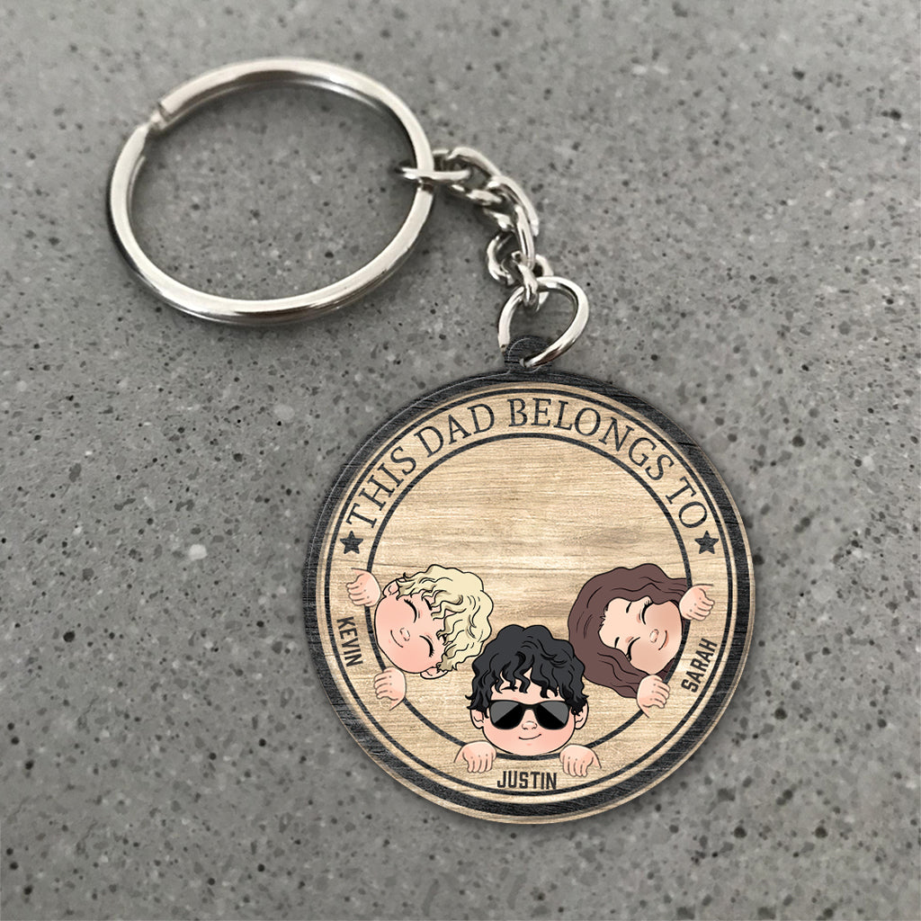 Ce papa appartient à… - Porte-clés personnalisé pour la fête des pères (Impression recto verso)