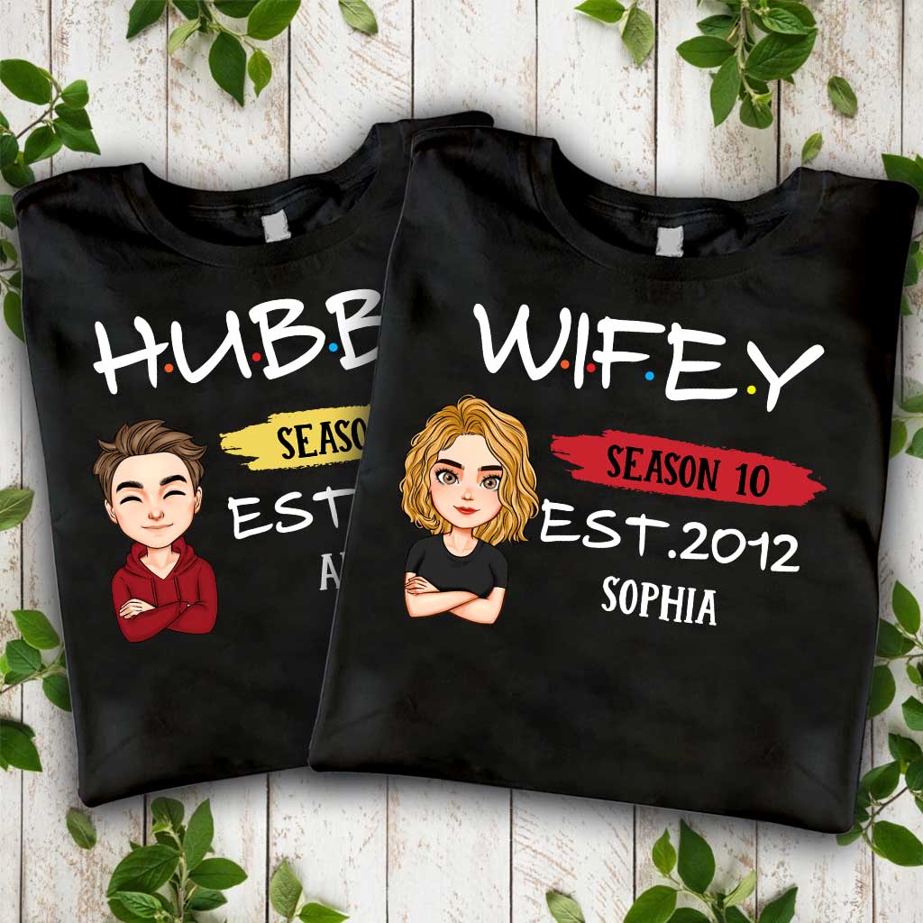 T-shirt et sweat à capuche personnalisés pour couples « Husby Wifey »