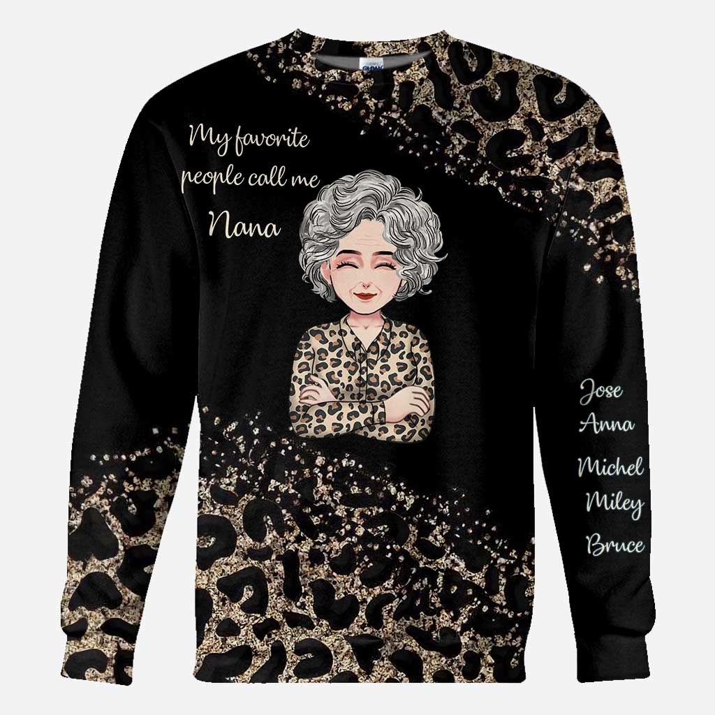 Mes personnes préférées - T-shirt et sweat à capuche personnalisés pour la fête des mères, avec motif « Mamie » sur toute la surface