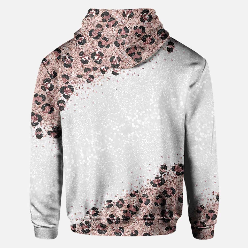 Cette grand-mère a le cœur sur la main - T-shirt et sweat à capuche personnalisés pour la fête des mères.