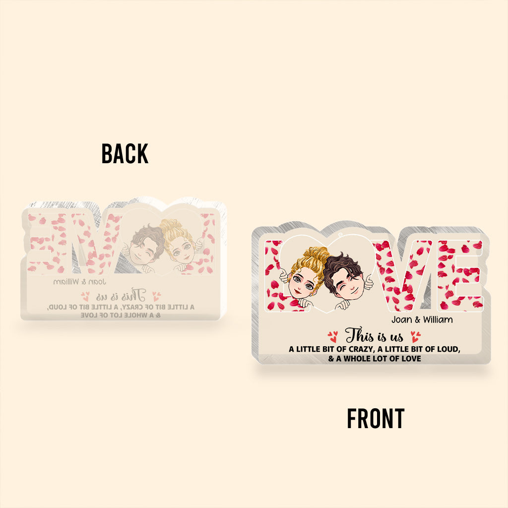 « This Is Us » - Cadeau pour couple (mari, femme, petit ami, petite amie, amoureux des chiens) - Plaque acrylique personnalisée.