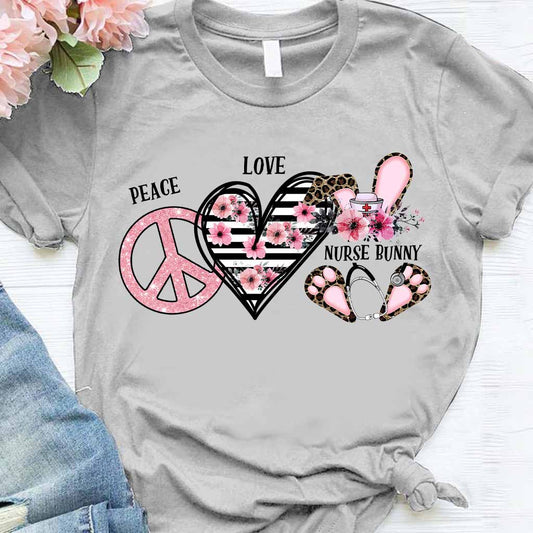 T-shirt et sweat à capuche personnalisés « Paix, Amour et Infirmière Lapin »