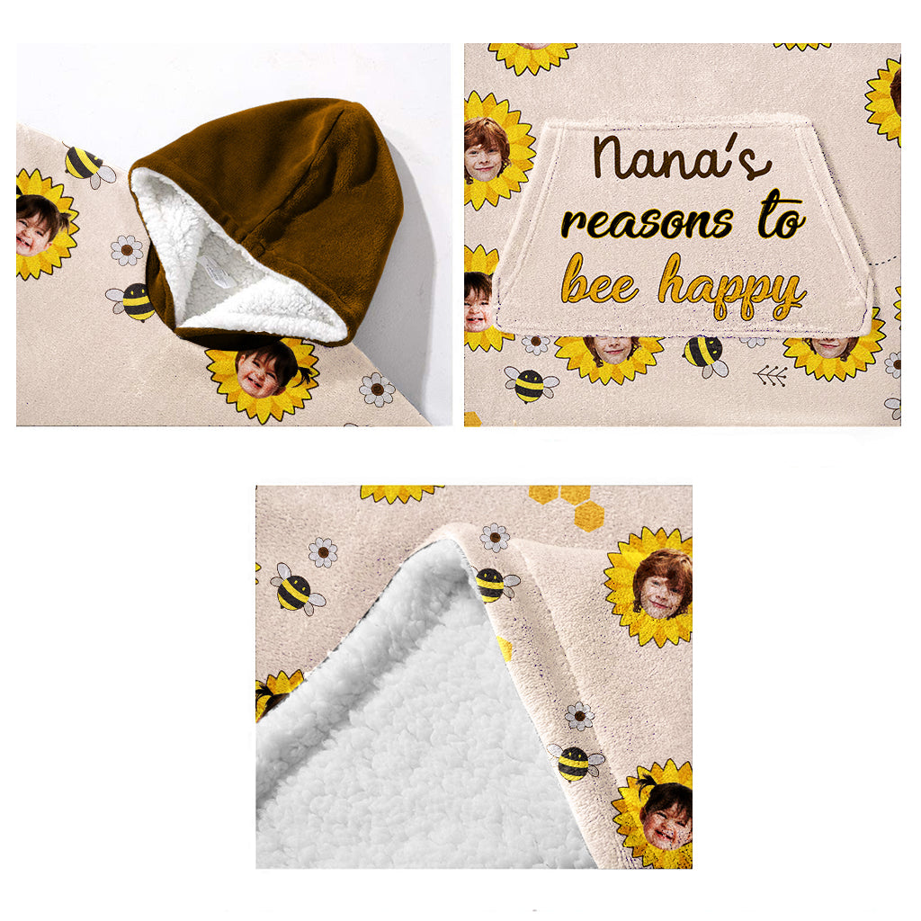 Nana's Reasons - Personalized Mother's Day Grandma Blanket Hoodie
