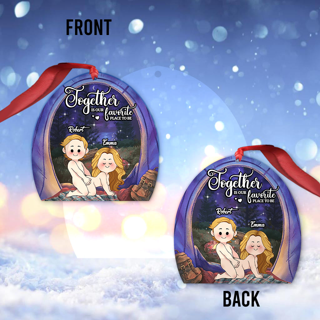 Être ensemble, c'est notre endroit préféré - Ornement de camping personnalisé
