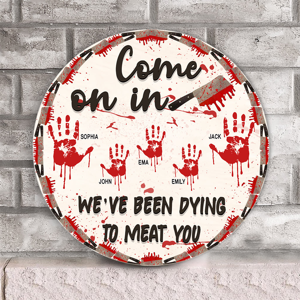 Come On In - Personalized Family Round Wood Sign