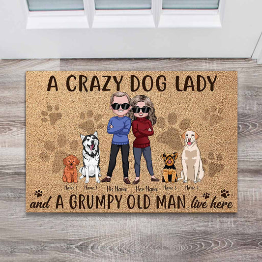 Paillasson personnalisé « Une folle des chiens » avec motif en fibre de coco