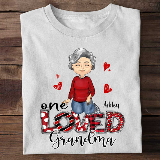 Une grand-mère adorée - T-shirt et sweat à capuche personnalisés pour la Saint-Valentin