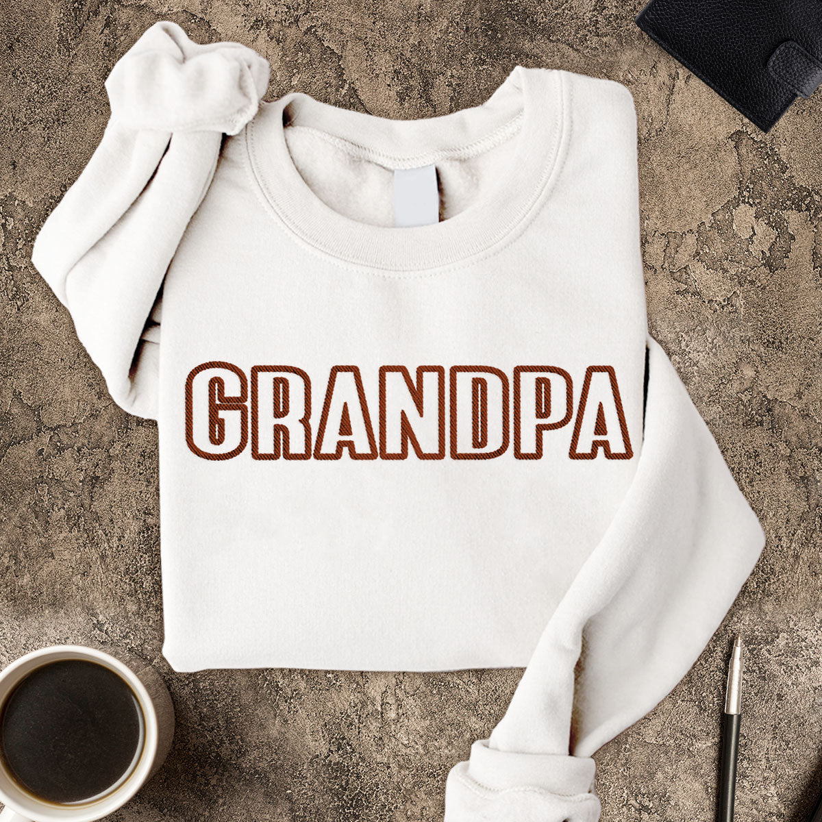 Pull brodé personnalisé avec nom - Grand-père