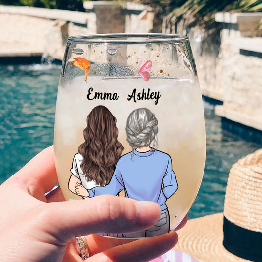 « D’abord ma mère » - Verre à vin personnalisé pour la fête des mères.