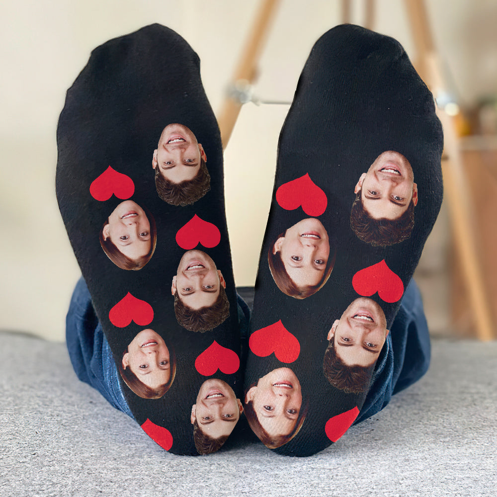 Chaussettes personnalisées pour couples avec motif cœur et visage personnalisé