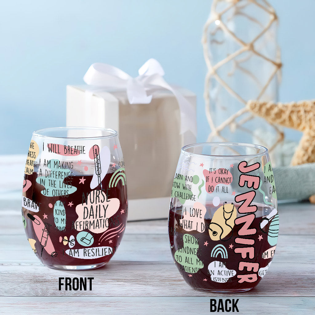 Affirmation quotidienne pour infirmière - Verre à vin personnalisé avec une infirmière