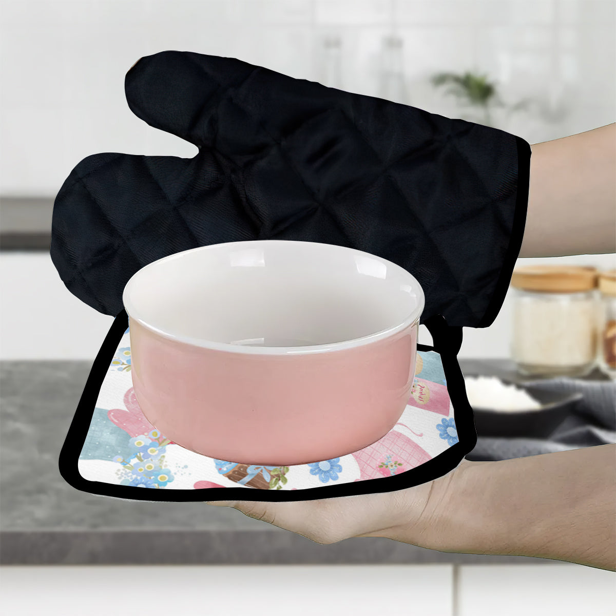 Une fille qui adore pâtisser - Ensemble de gants de cuisine et maniques personnalisés