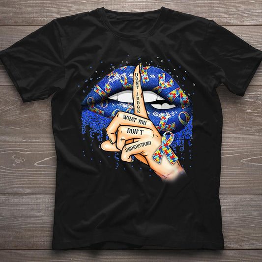 Ne jugez pas ce que vous ne comprenez pas - T-shirt et sweat à capuche de sensibilisation à l'autisme 112021