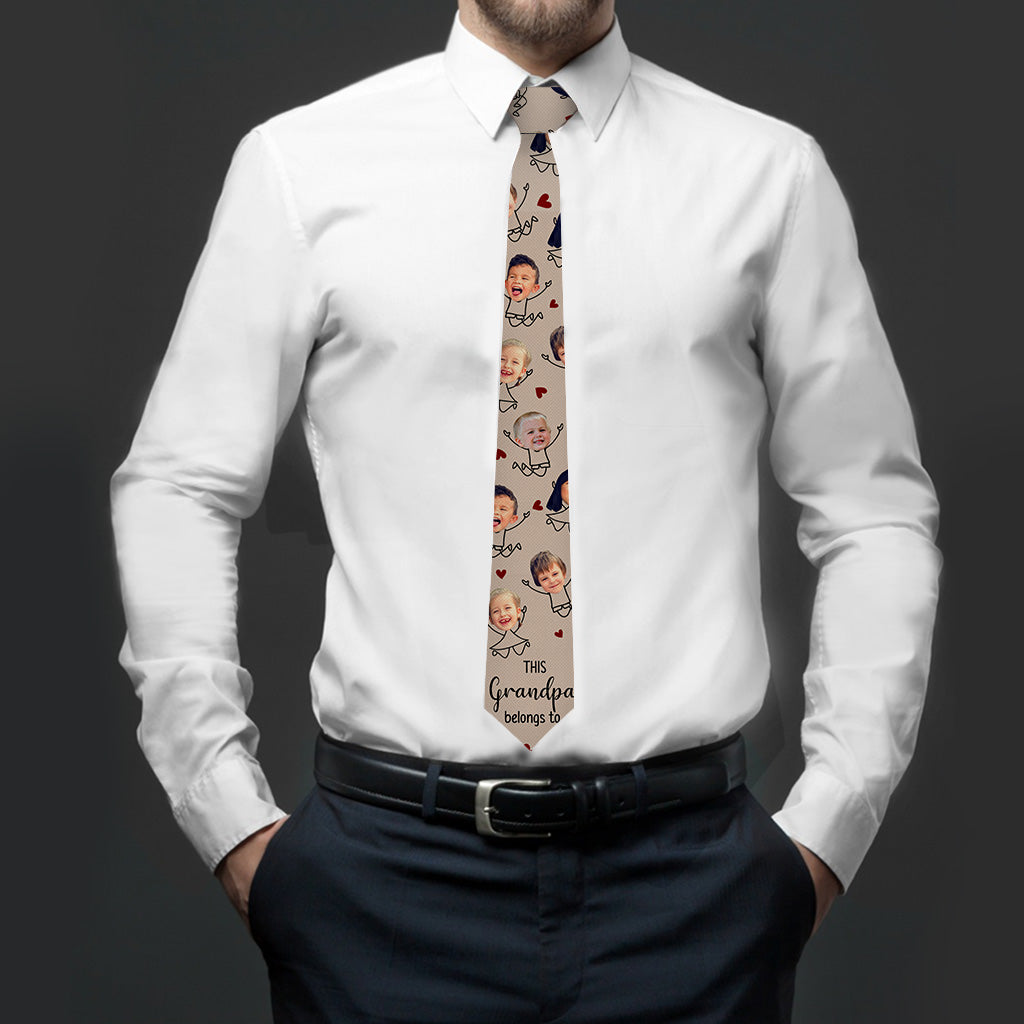 Ce papa appartient à - Cadeau pour papa, grand-père, oncle, frère, mari - Cravate personnalisée