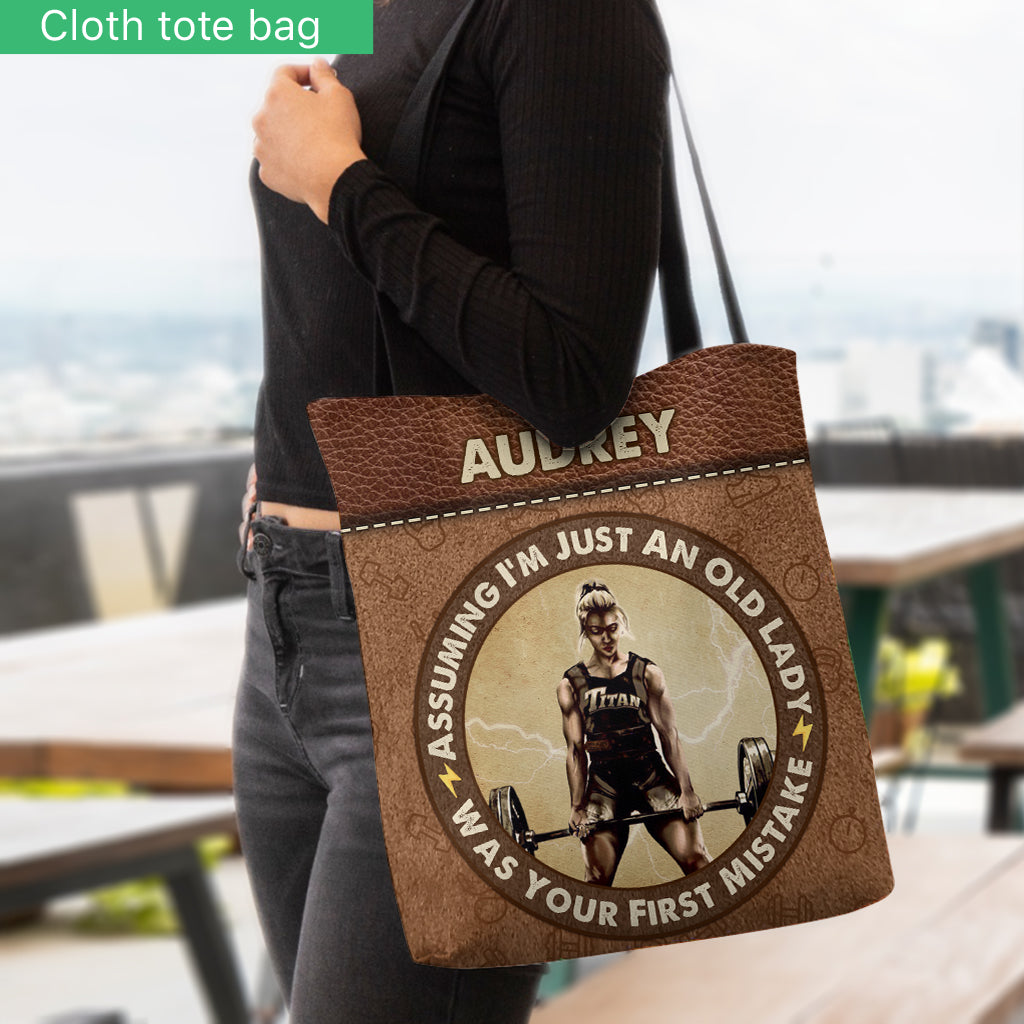 « Je suppose que je ne suis qu'une vieille dame » - Sac de sport personnalisé