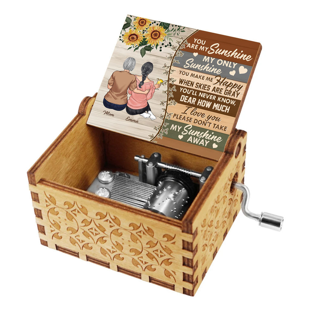 To My Daughter - Personalized Mother's Day Mother Hand Crank Music Box