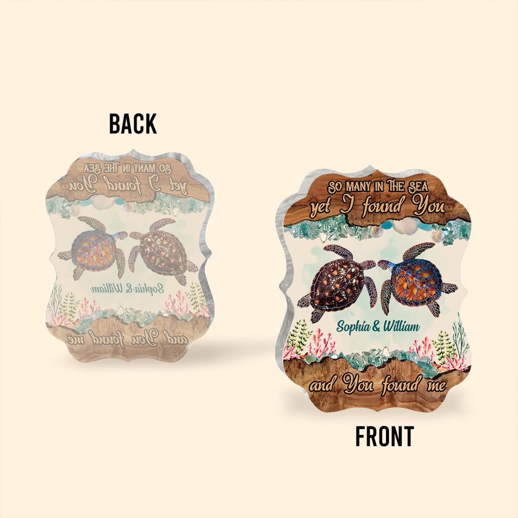 Tant de tortues dans la mer - Plaque acrylique personnalisée en forme de tortue