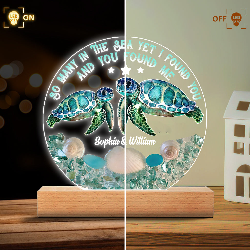 So Many In The Sea - Personalized Turtle Shaped Plaque Light Base