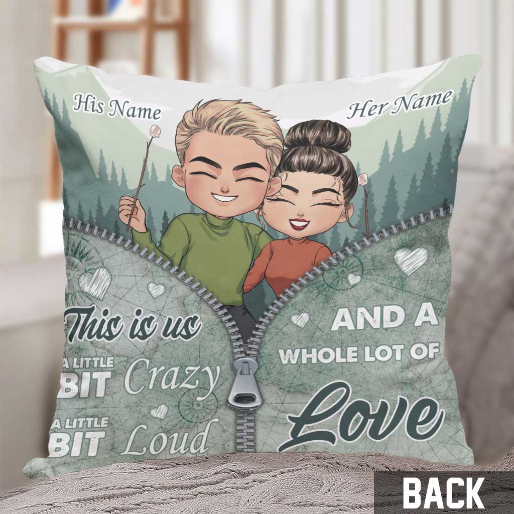 Coussin décoratif de camping personnalisé « This Is Us » (couple de camping).