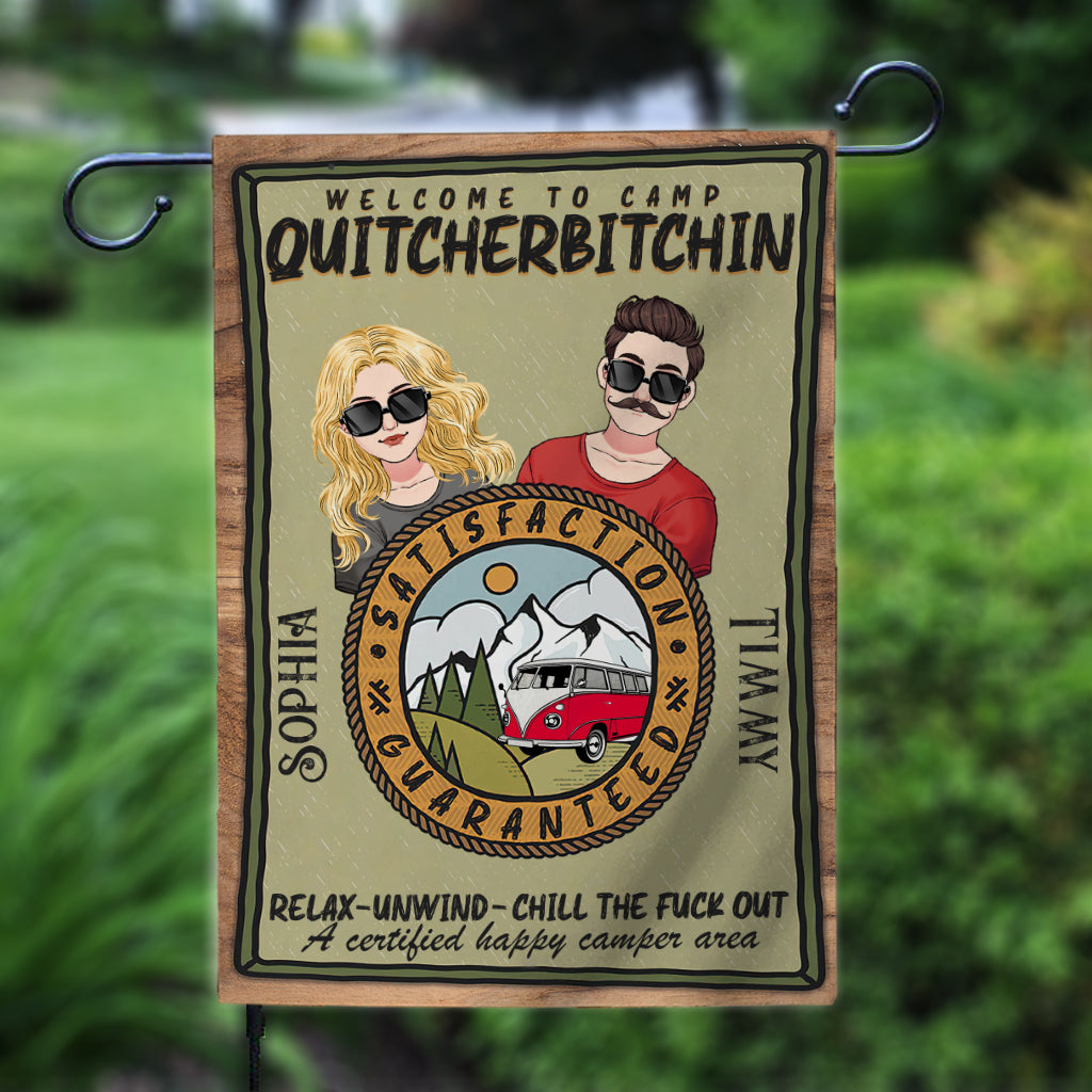 Bienvenue au Camp Quitcherbitchin - Drapeau de jardin de camping personnalisé