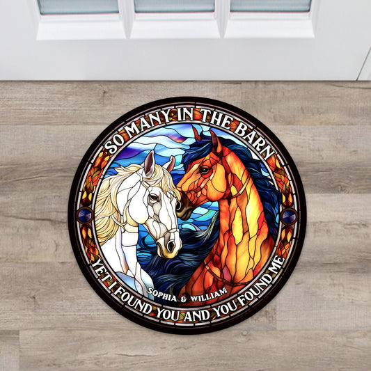 Tant de monde dans l'écurie - Cadeau cheval pour mari, femme, petit ami, petite amie - Paillasson personnalisé