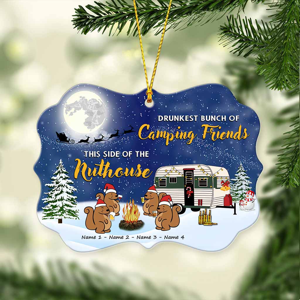 La bande de copains campeurs les plus bourrés de ce côté-ci de l'asile - Ornement de Noël personnalisé (Imprimé des deux côtés)
