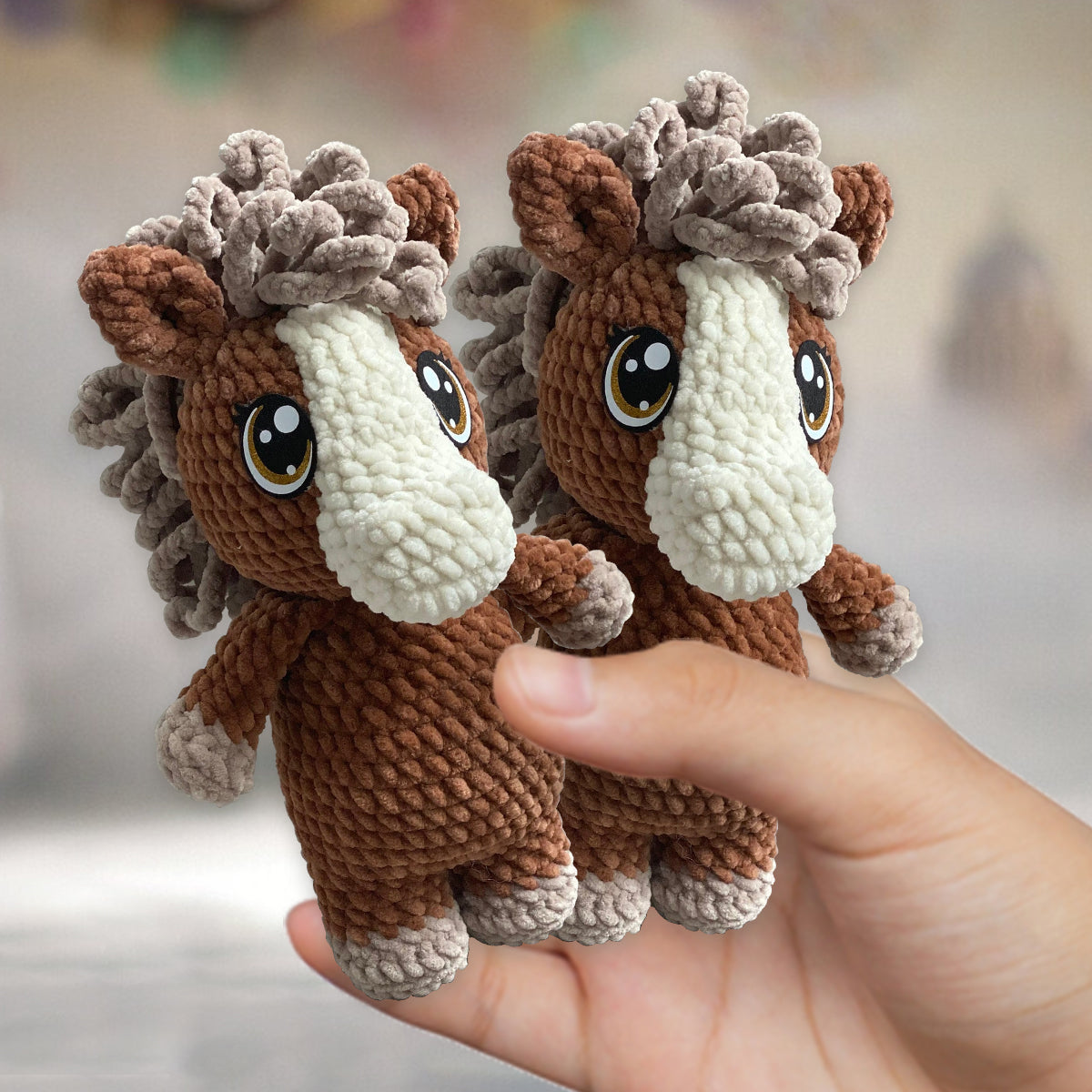 J'adore les chevaux - Figurine de cheval tricotée à la main