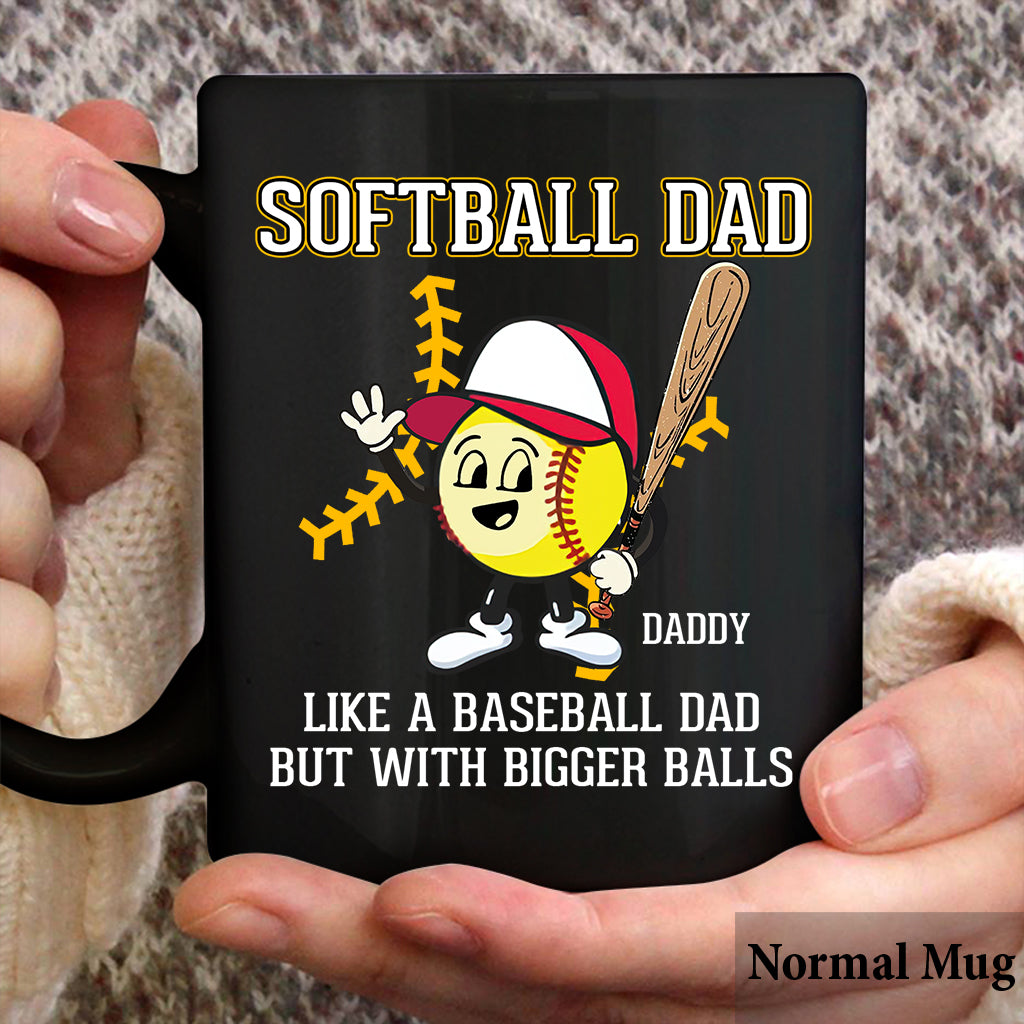 Papa de softball, comme un papa de baseball, mais avec des balles plus grosses ! – Mug de softball personnalisé