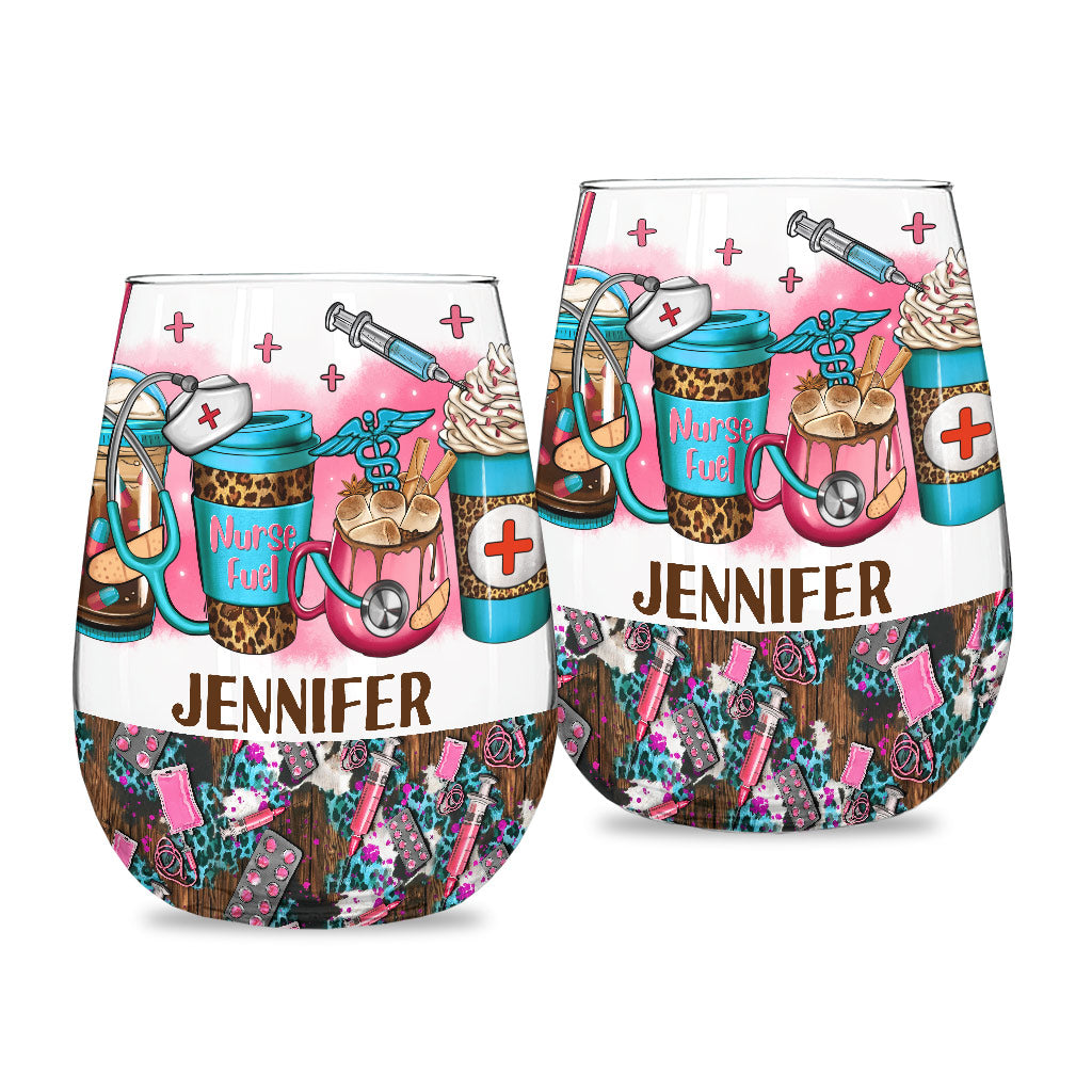 La vie d'infirmière - Cadeau pour une infirmière : maman, elle, épouse, petite amie - Verre à vin entièrement personnalisé