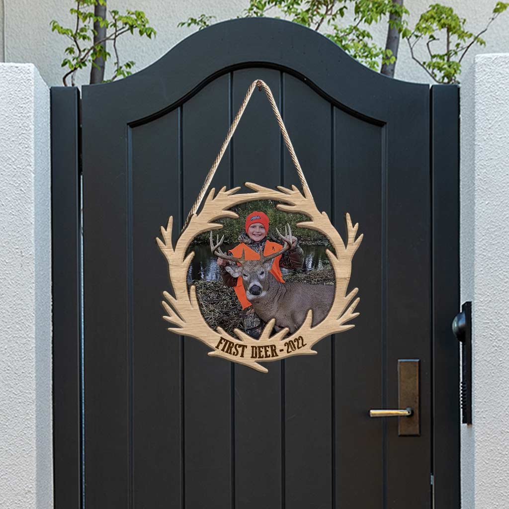 Premier cerf - Panneau en bois personnalisé pour la chasse