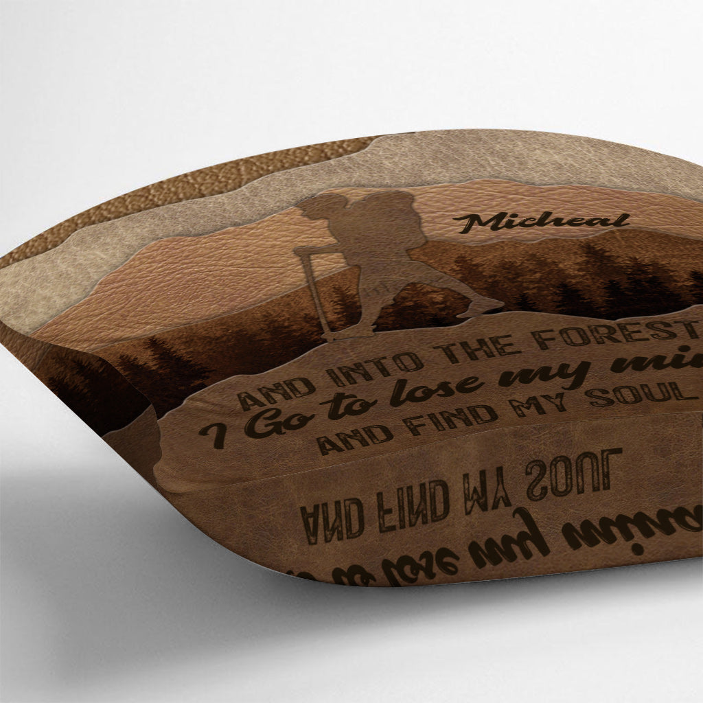 Et je m'enfonce dans la forêt - Coussin de randonnée personnalisé