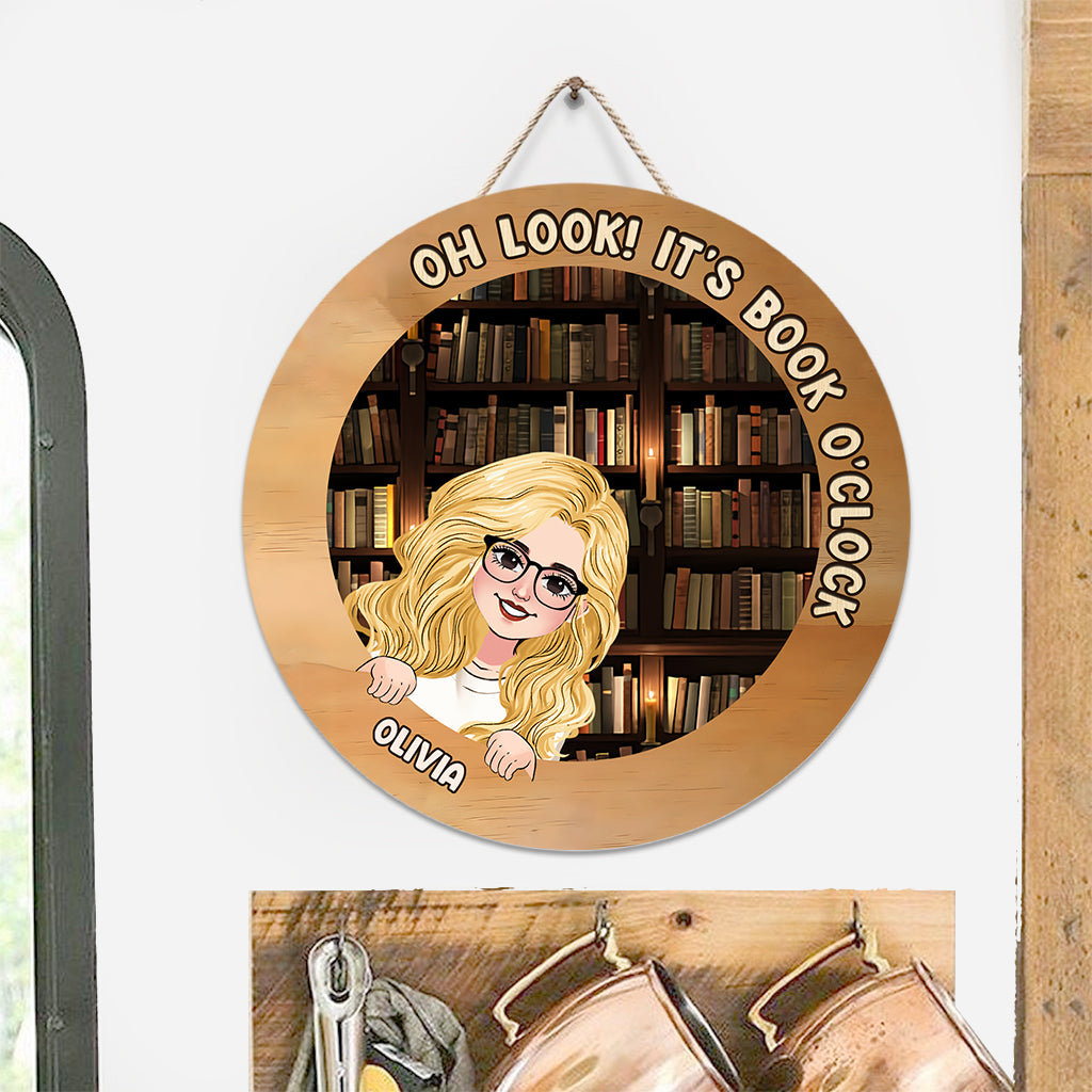 It's Book O'clock - Personalized Book Round Wood Sign