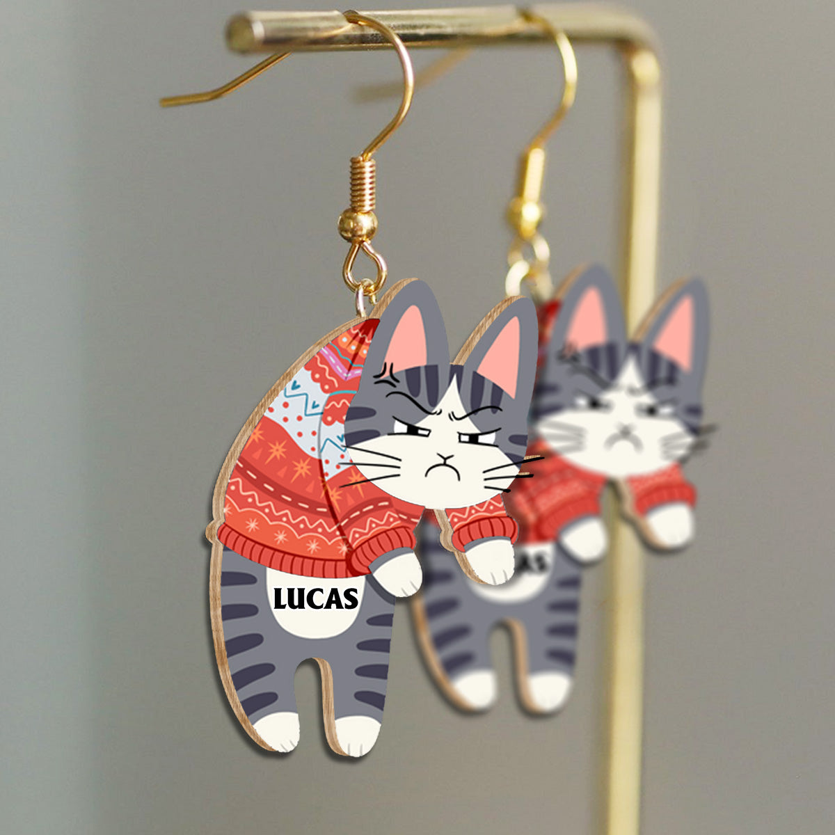 Chats suspendus personnalisés - Cadeau pour les amoureux des chats - Boucles d'oreilles en bois personnalisées