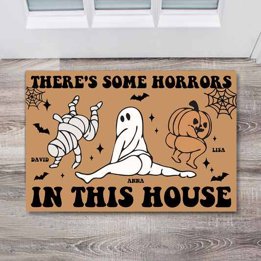There's Some Horrors In This House - Personalized Family Doormat