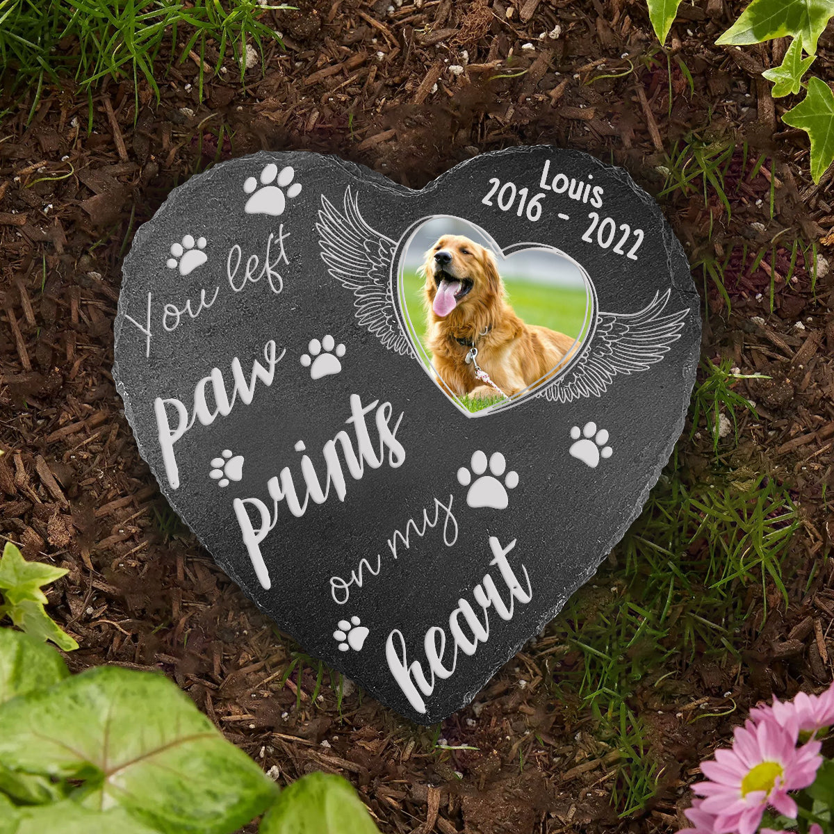 Empreintes de pattes sur mon cœur - Pierre en forme de cœur personnalisée pour chien
