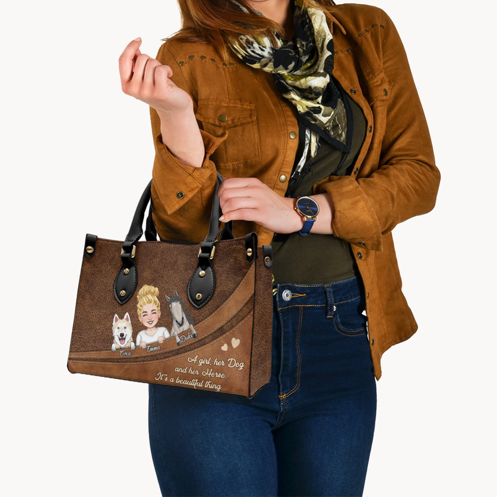 Quel magnifique cadeau ! Sac à main en cuir personnalisé, idéal pour les amoureux des chevaux, des chiens et des chats.
