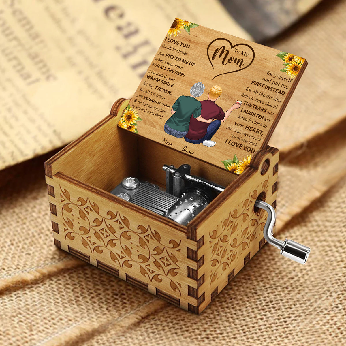 To My Mom - Personalized Mother Hand Crank Music Box