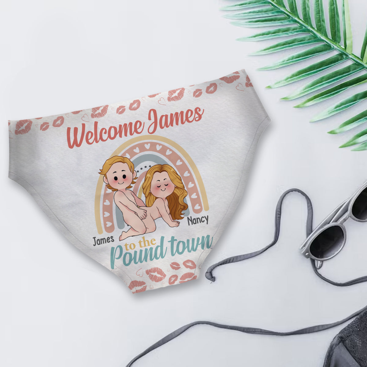 Bienvenue à Pound Town, un site de lingerie pour adultes inappropriés - Culottes personnalisées pour couples et femmes