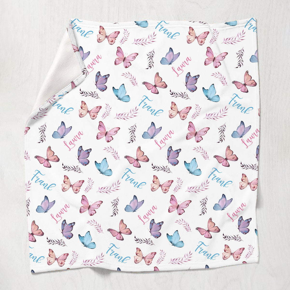 Couverture personnalisée pour couple avec papillon et prénom -