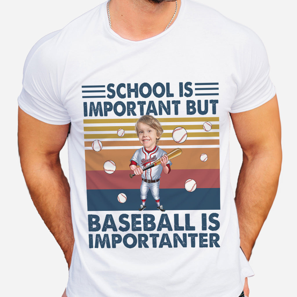 L'école est importante, mais… - T-shirt et sweat à capuche de baseball personnalisés