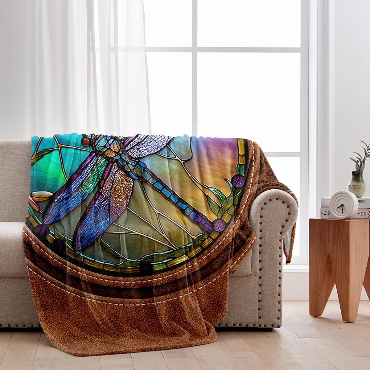 Couverture libellule personnalisée en vitrail