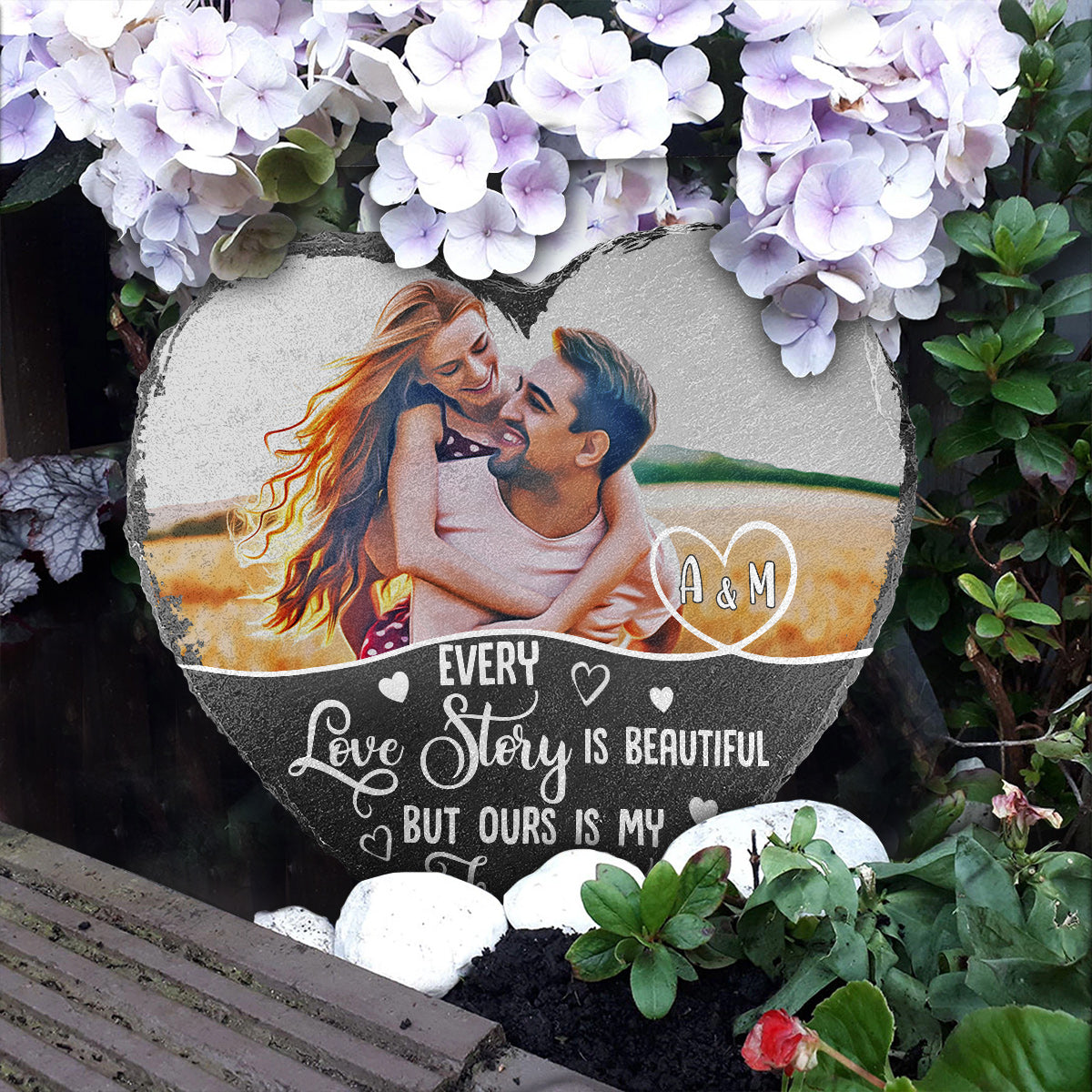 Chaque histoire d'amour est belle - Pierre en forme de cœur personnalisée pour couple