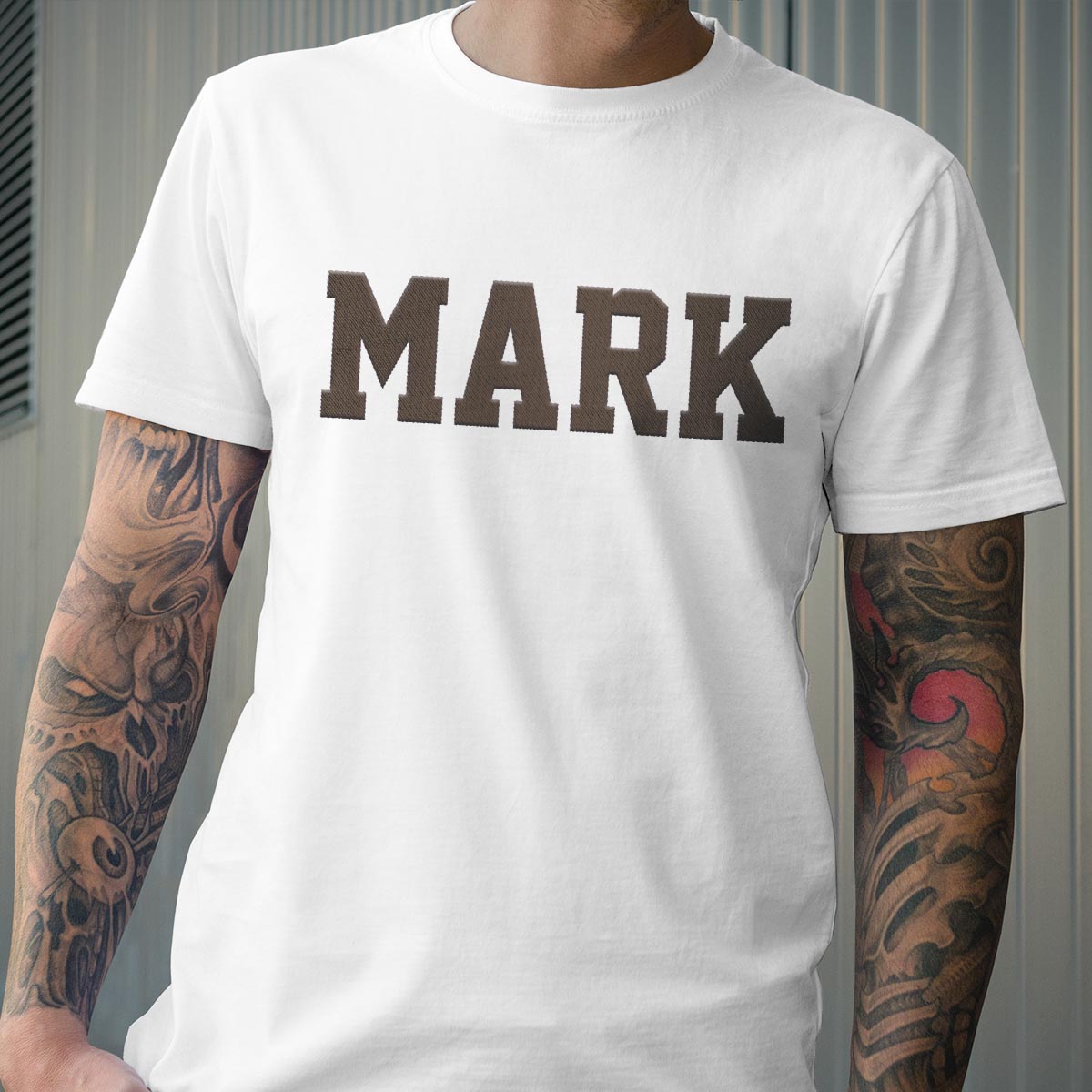 T-shirt brodé personnalisé pour enfant avec nom -