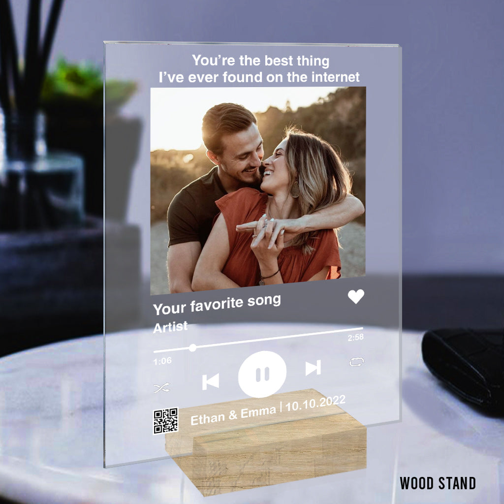 Plaque acrylique transparente personnalisée pour couple avec photo et chanson préférée (code QR scannable).