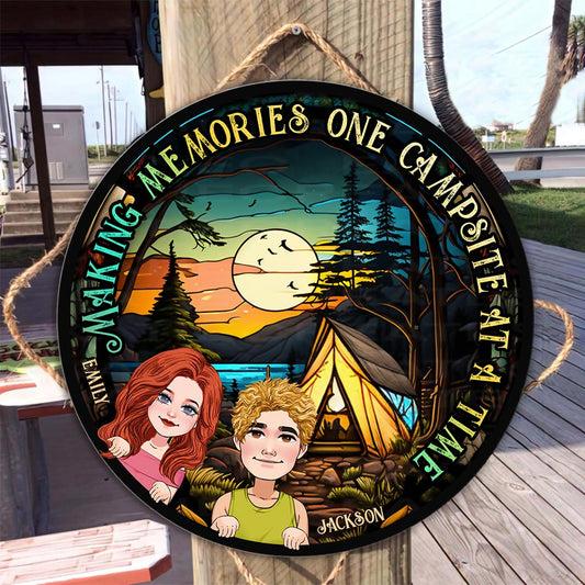 Créer des souvenirs - Panneau rond en bois personnalisé pour le camping