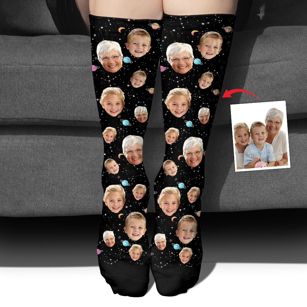 Chaussettes personnalisées pour grand-mère - Visage personnalisé Galaxy