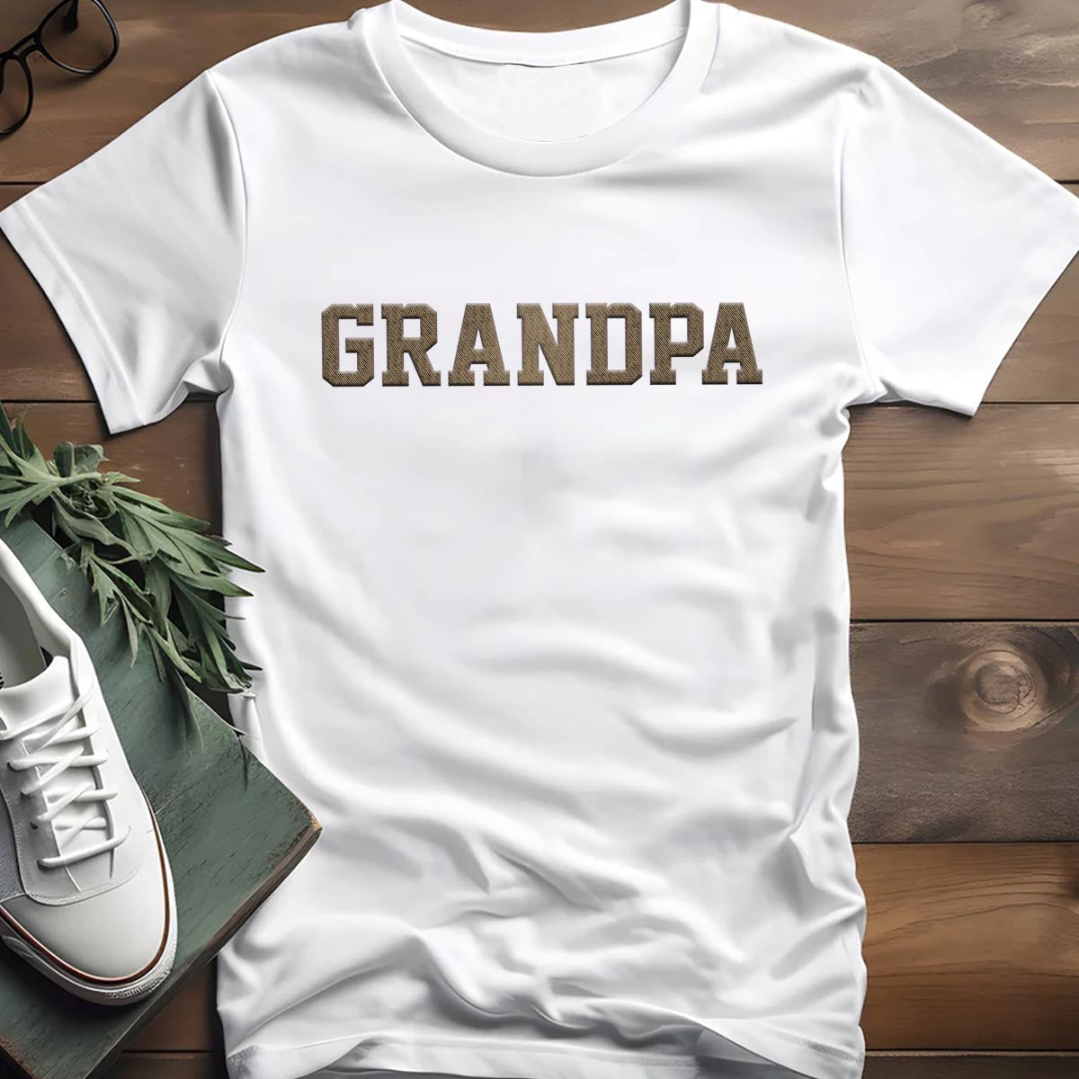 T-shirt brodé personnalisé avec nom de grand-père