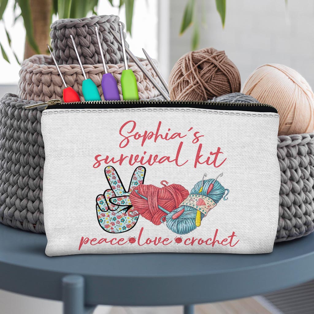 Pochette personnalisée au crochet Peace Love Crochet